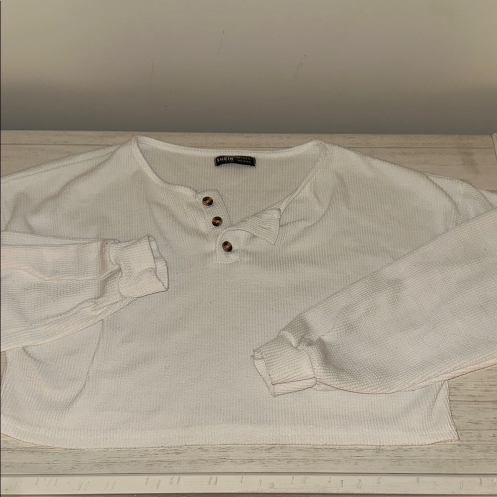 SHEIN Cropped White Waffle Mock Button-Up Top